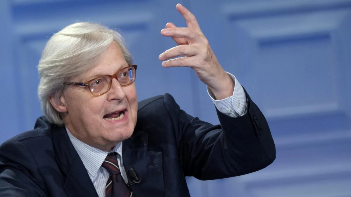 Perquisite tre case di Vittorio Sgarbi: sequestrato un quadro di Manetti