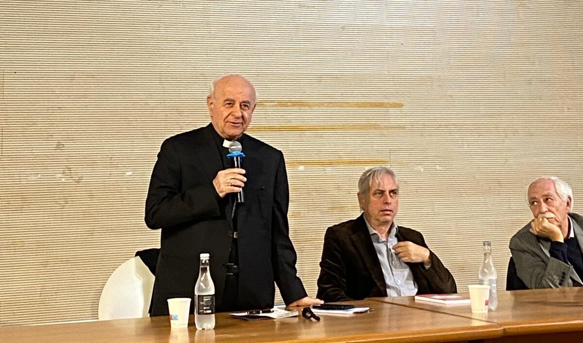 Monsignor Paglia racconta: "C'era un accordo scritto per evitare la guerra del Kosovo ma vinsero le bombe"