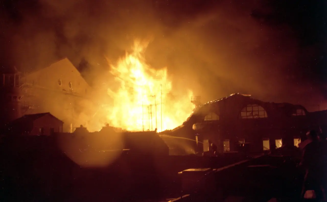 IMG_1126 Il 29 gennaio del 1996 bruciò il Gran Teatro La Fenice