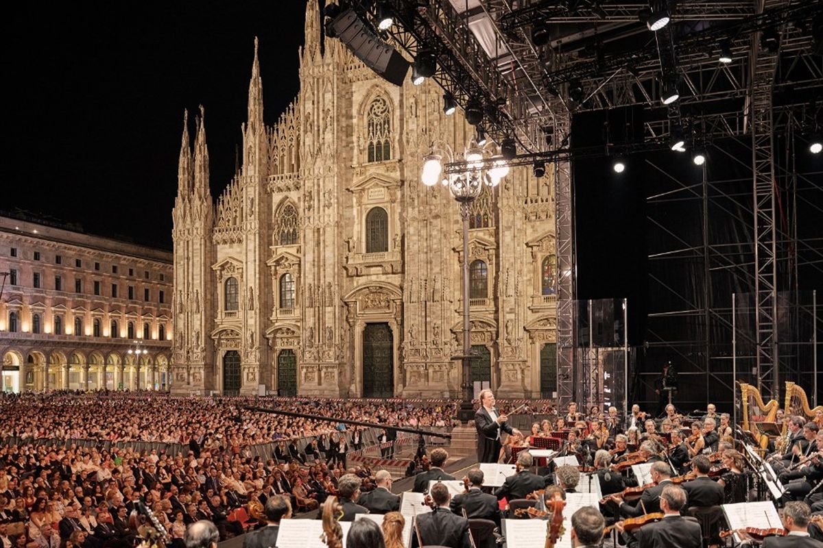 Concerto-per-Milano_hanninen-1 Milano, show della Filarmonica della Scala in Piazza Duomo